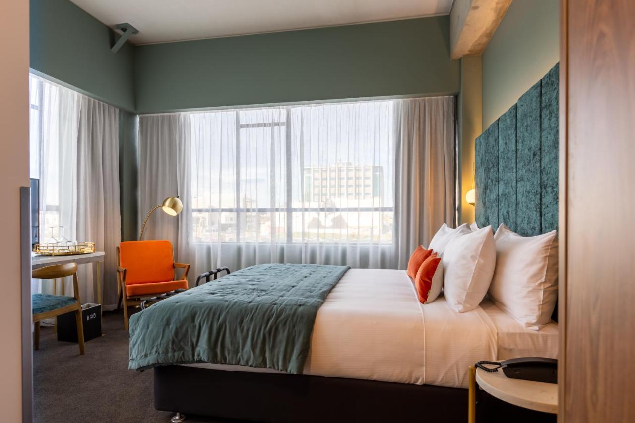 The Muse Christchurch Art Hotel Dış mekan fotoğraf